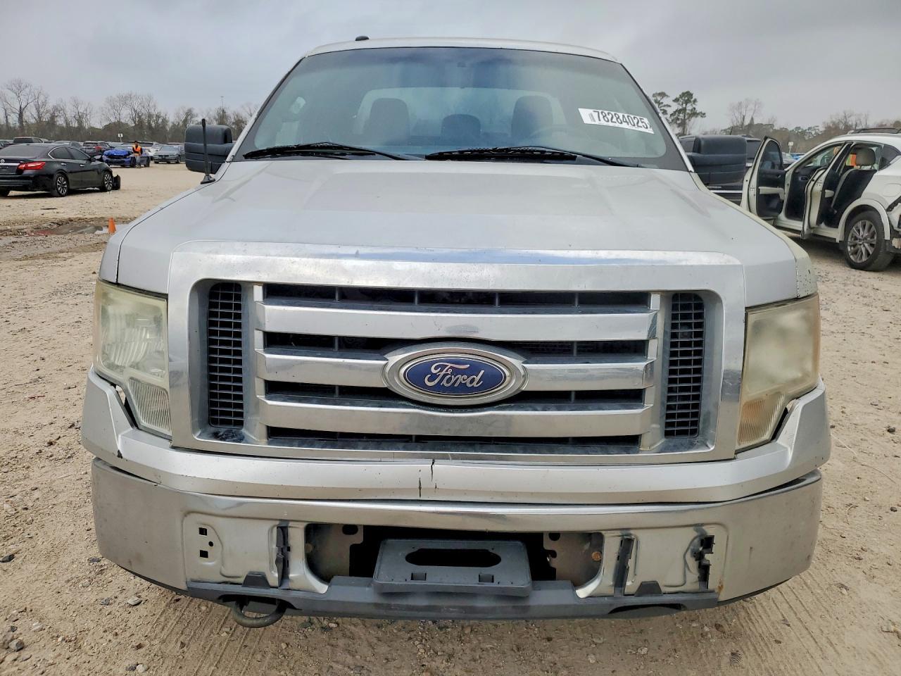 2012 Ford F150 Super Cab - Image 5
