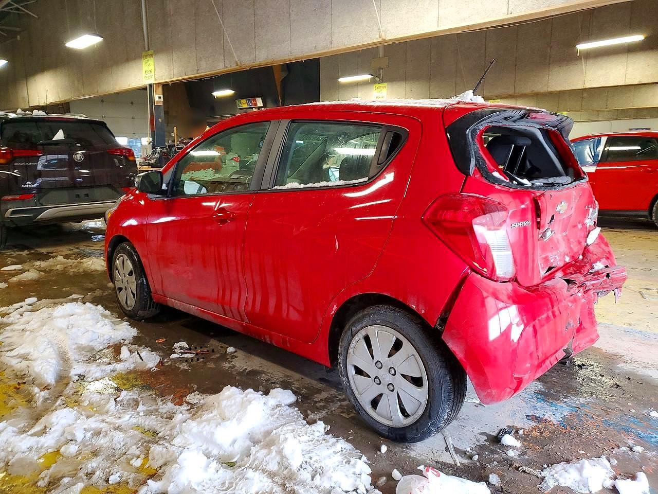 2016 Chevrolet Spark Ls - Фото 2