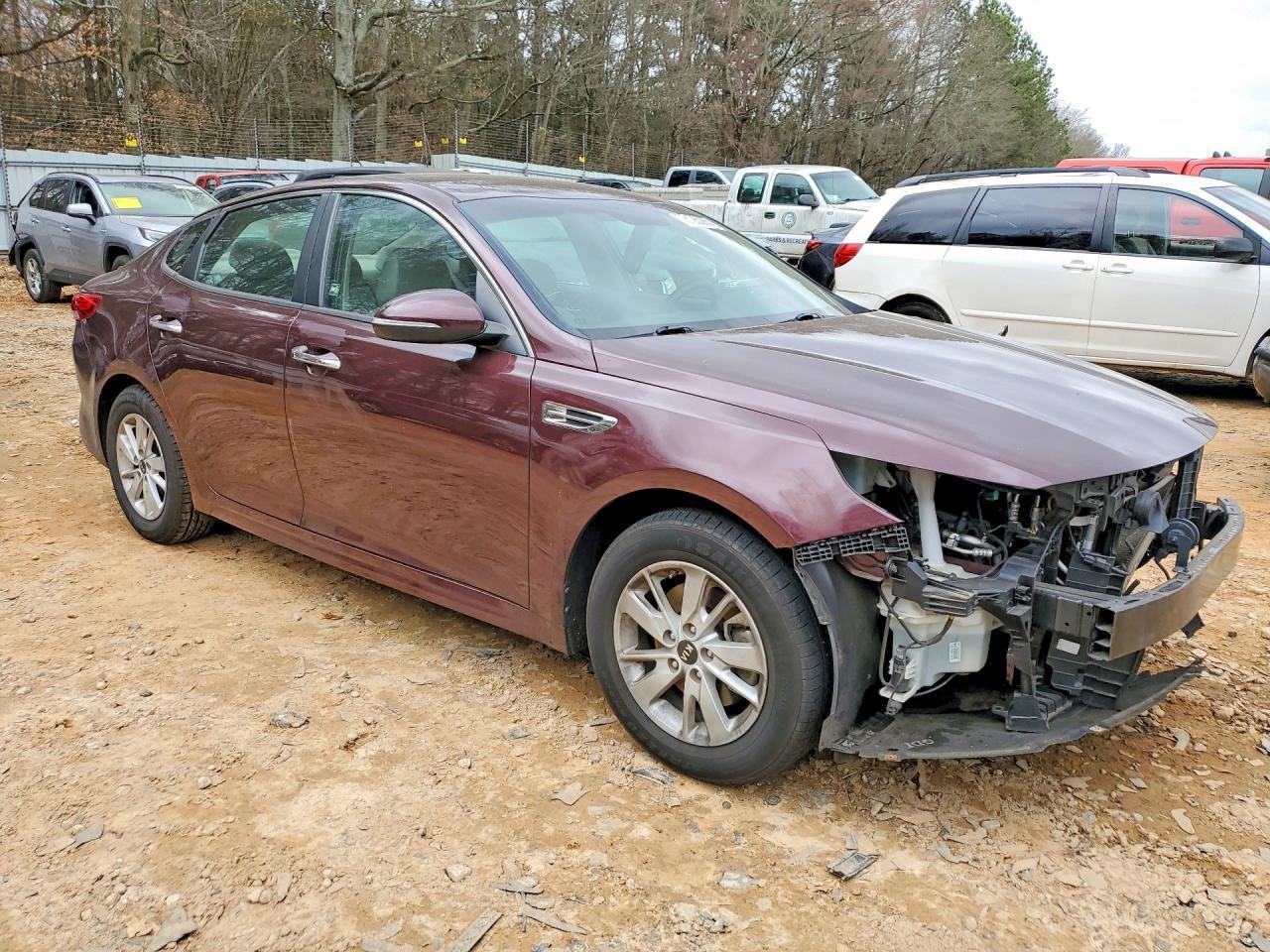 2017 Kia Optima Lx - Фото 4
