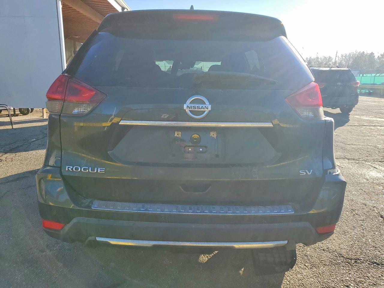 2019 Nissan Rogue S - Фото 6