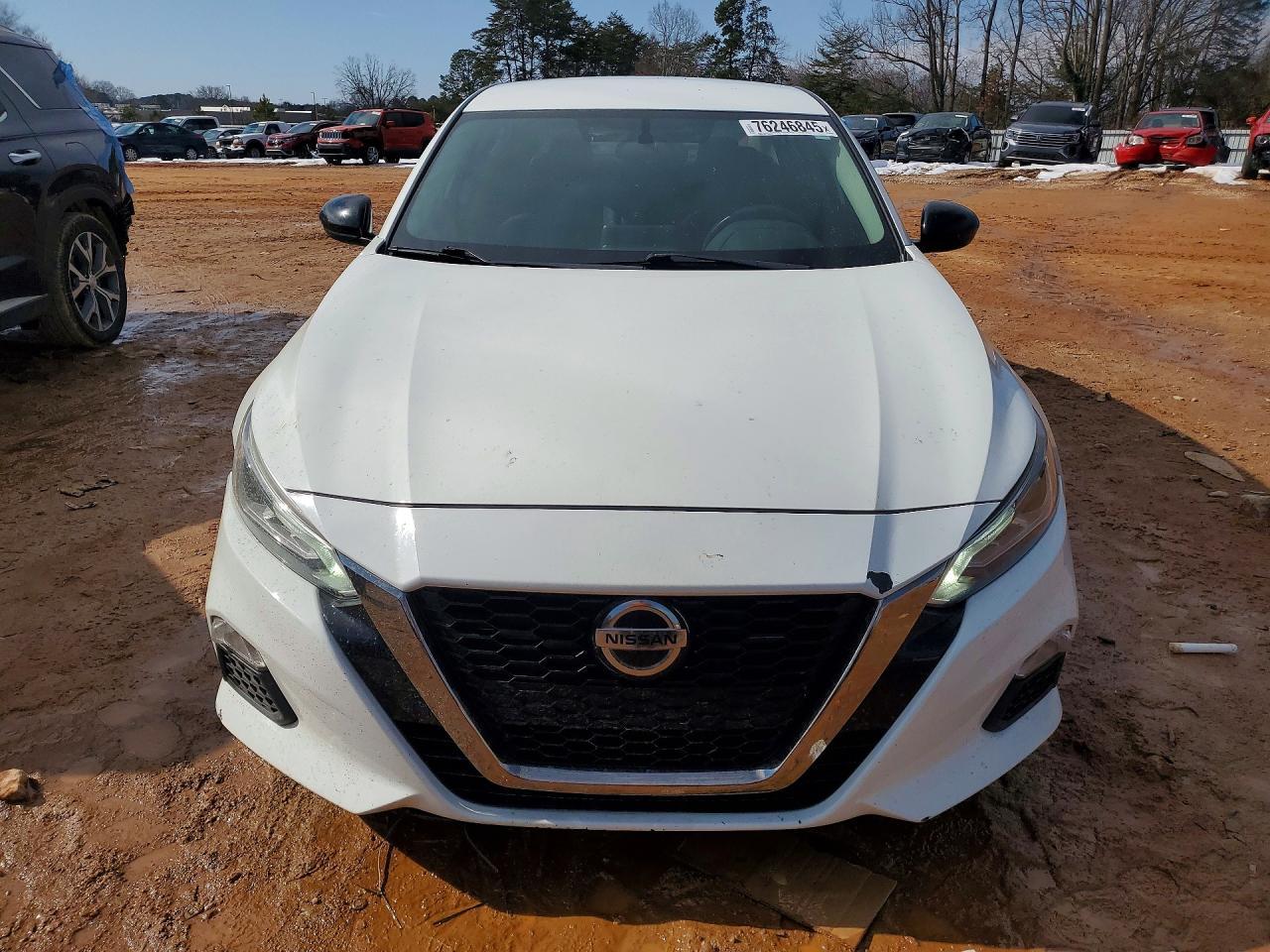 2019 Nissan Altima Sr - Image 5