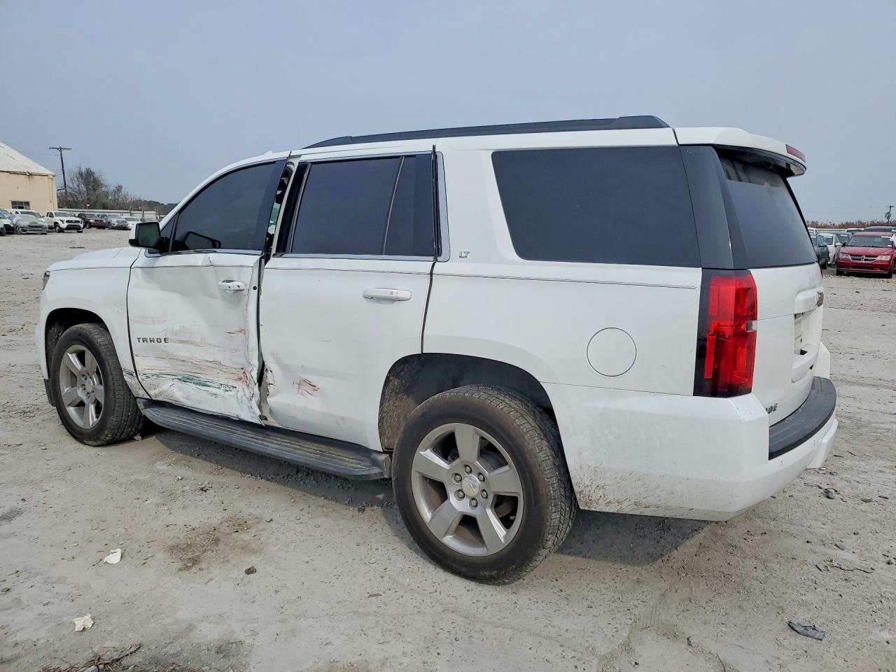 2017 Chevrolet Tahoe K1500 Lt - Фото 2