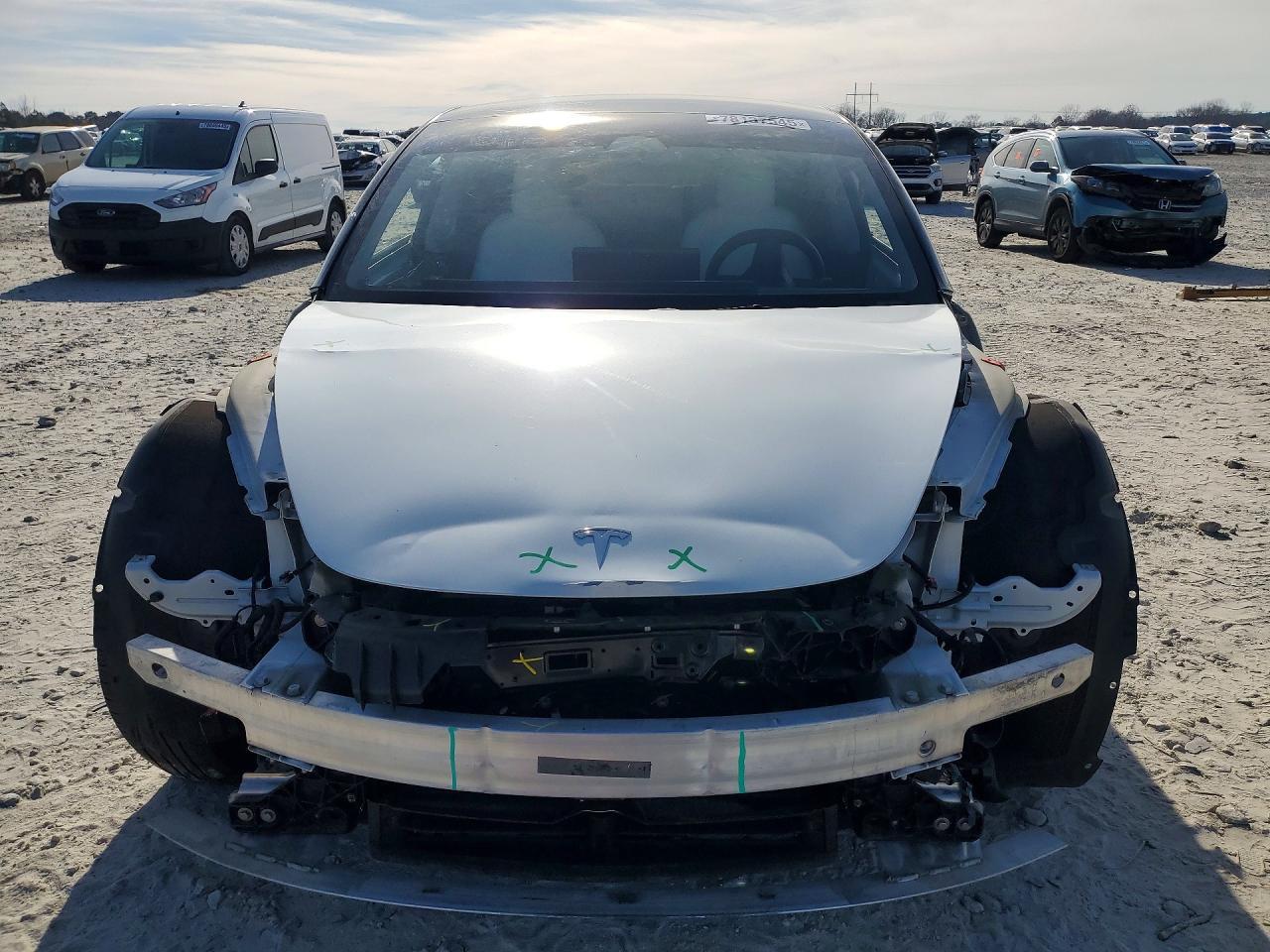 2022 Tesla Model 3 - Фото 5