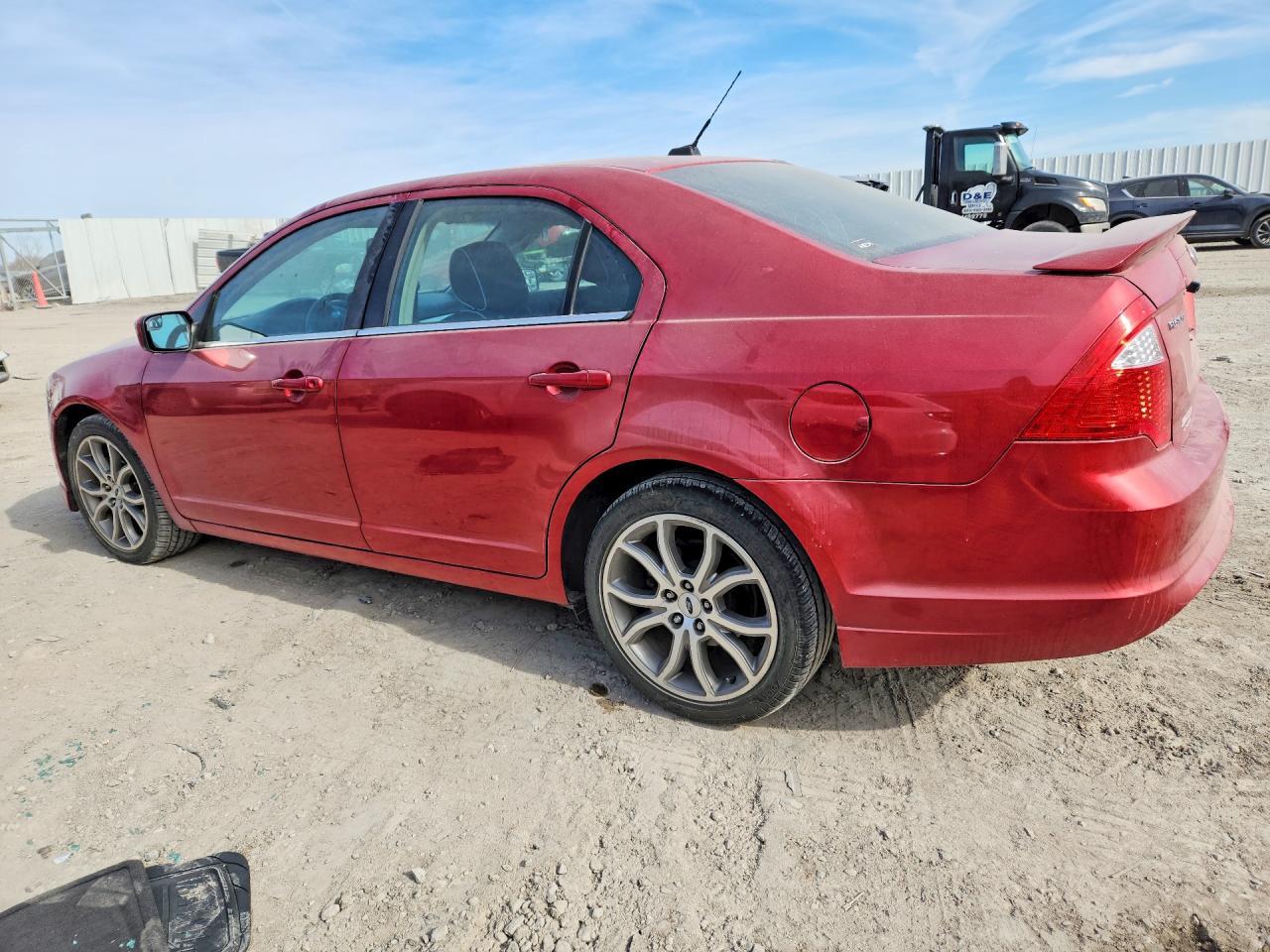 2011 Ford Fusion - Фото 2