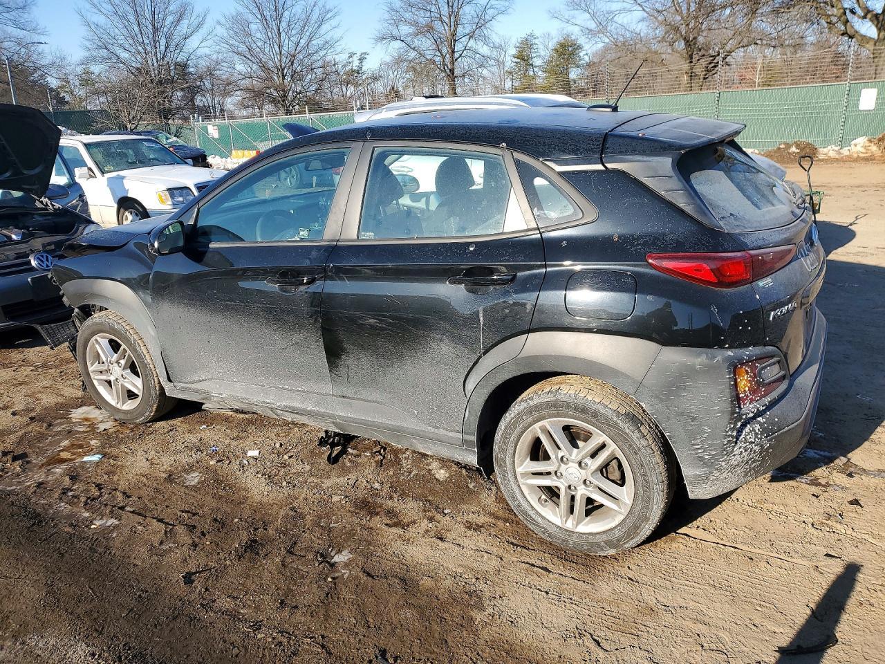 2021 Hyundai Kona Se - Image 2