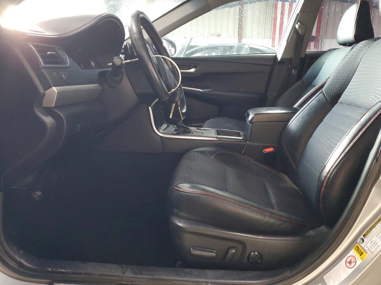 2015 Toyota Camry Se - Image 7