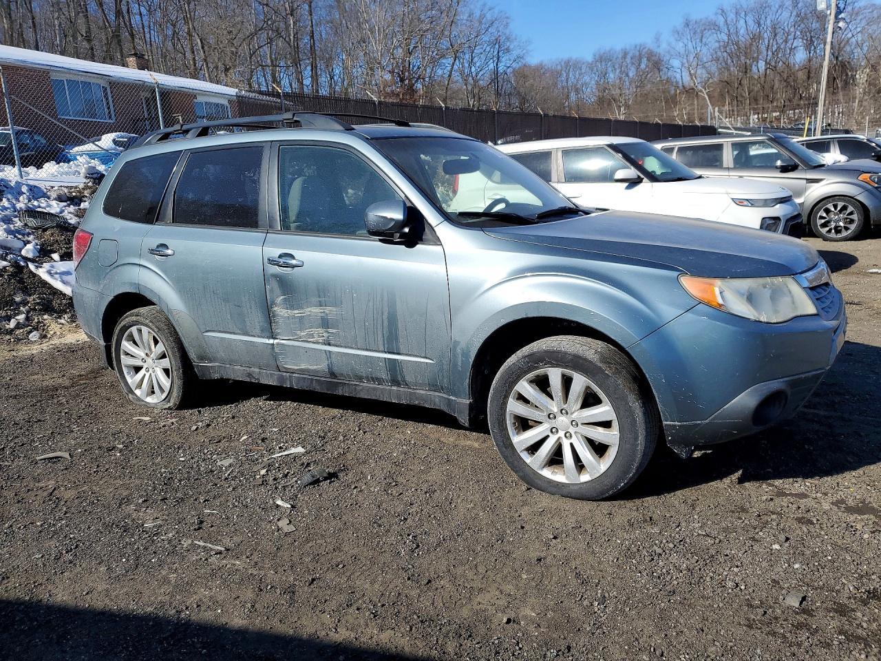 2013 Subaru Forester 2.5X Premium - Image 4
