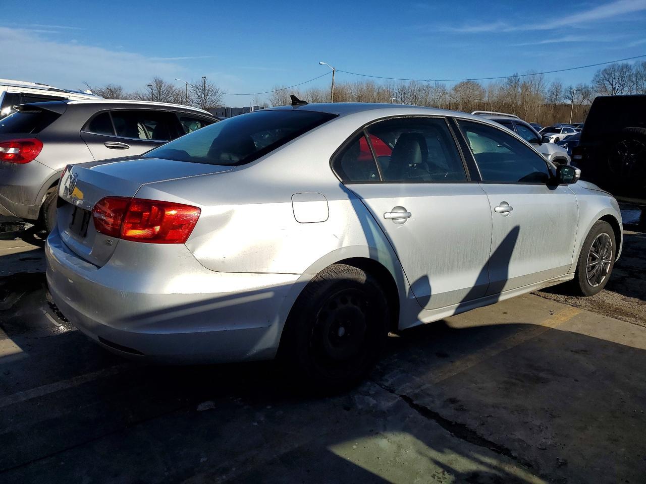 2014 Volkswagen Jetta Se - Image 3