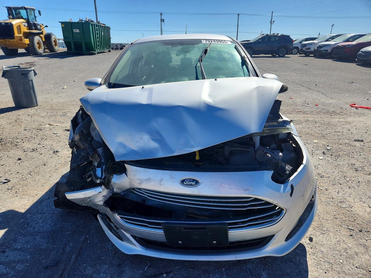 2016 Ford Fiesta Se - Фото 5