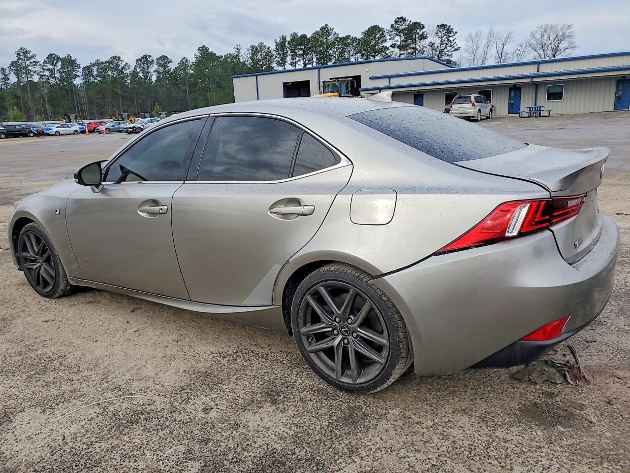 2016 Lexus Is 350 - Фото 2