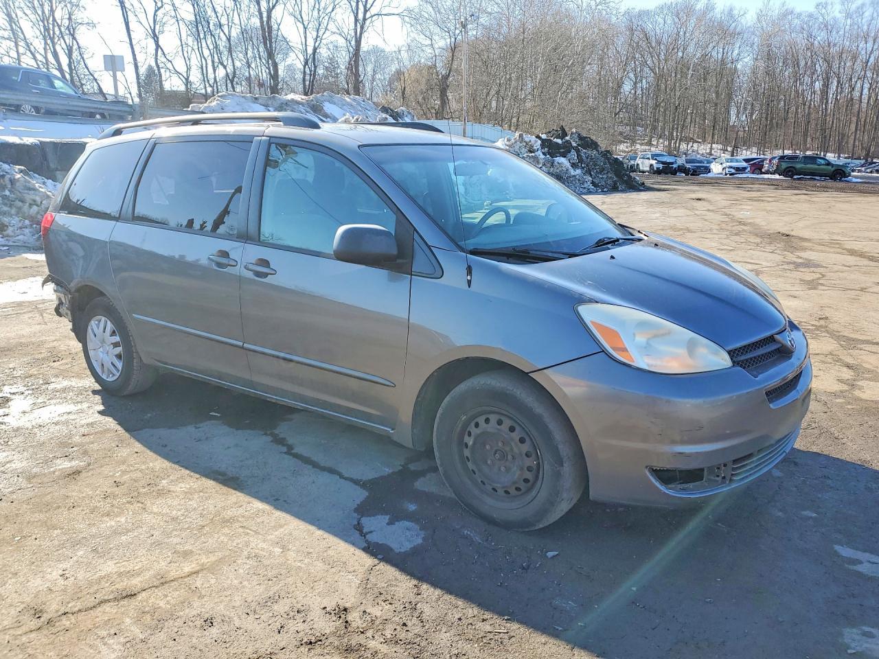 2005 Toyota Sienna Le 8 Passenger - Фото 4