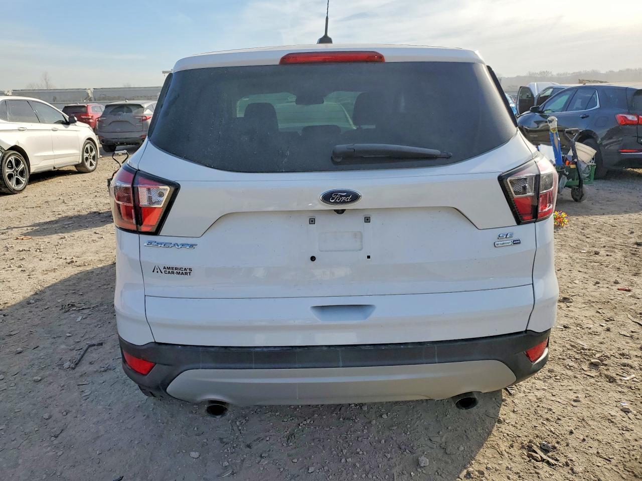 2017 Ford Escape Se - Фото 6