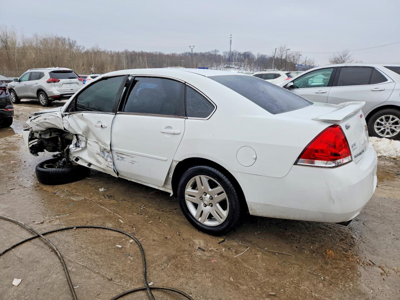 2012 Chevrolet Impala Lt - Фото 2