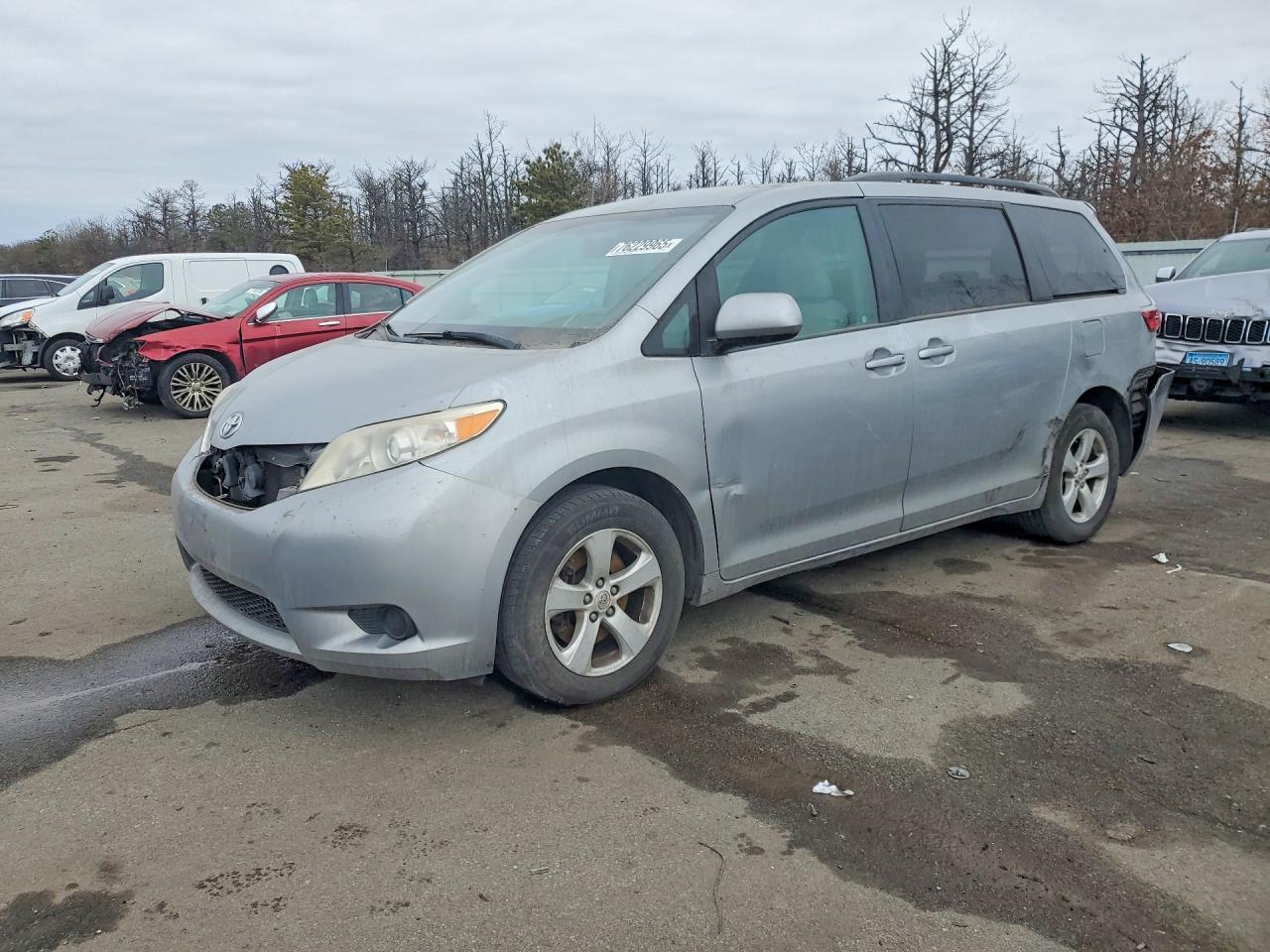 2017 Toyota Sienna Le
