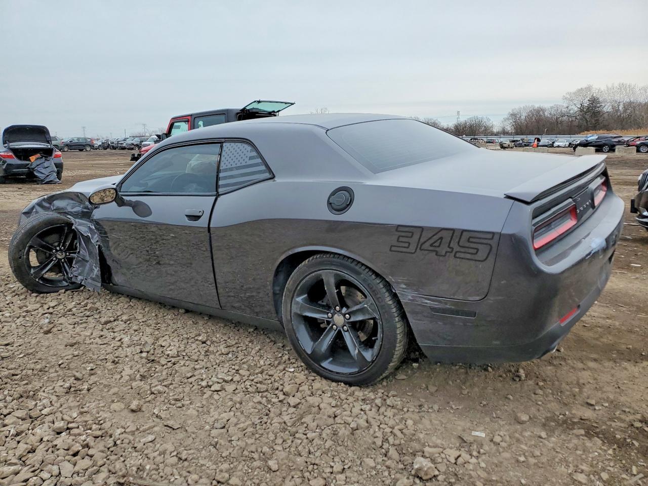 2016 Dodge Challenger R - Фото 2