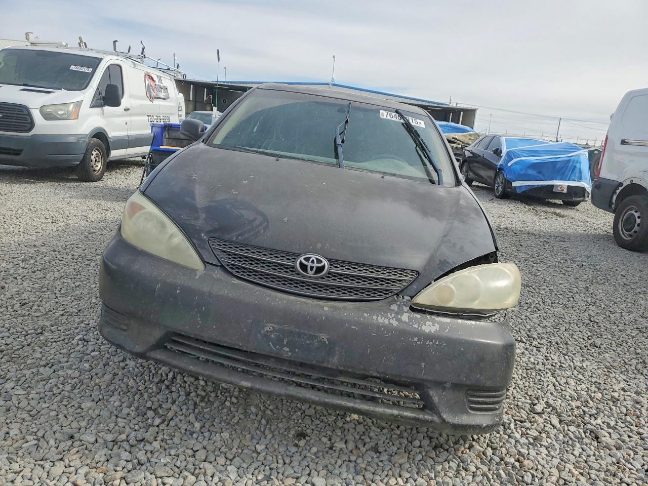 2005 Toyota Camry Le - Image 5