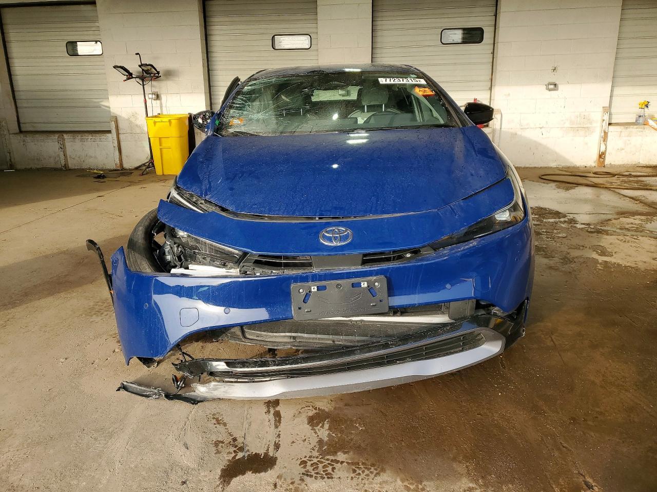2025 Toyota Prius Le - Фото 5