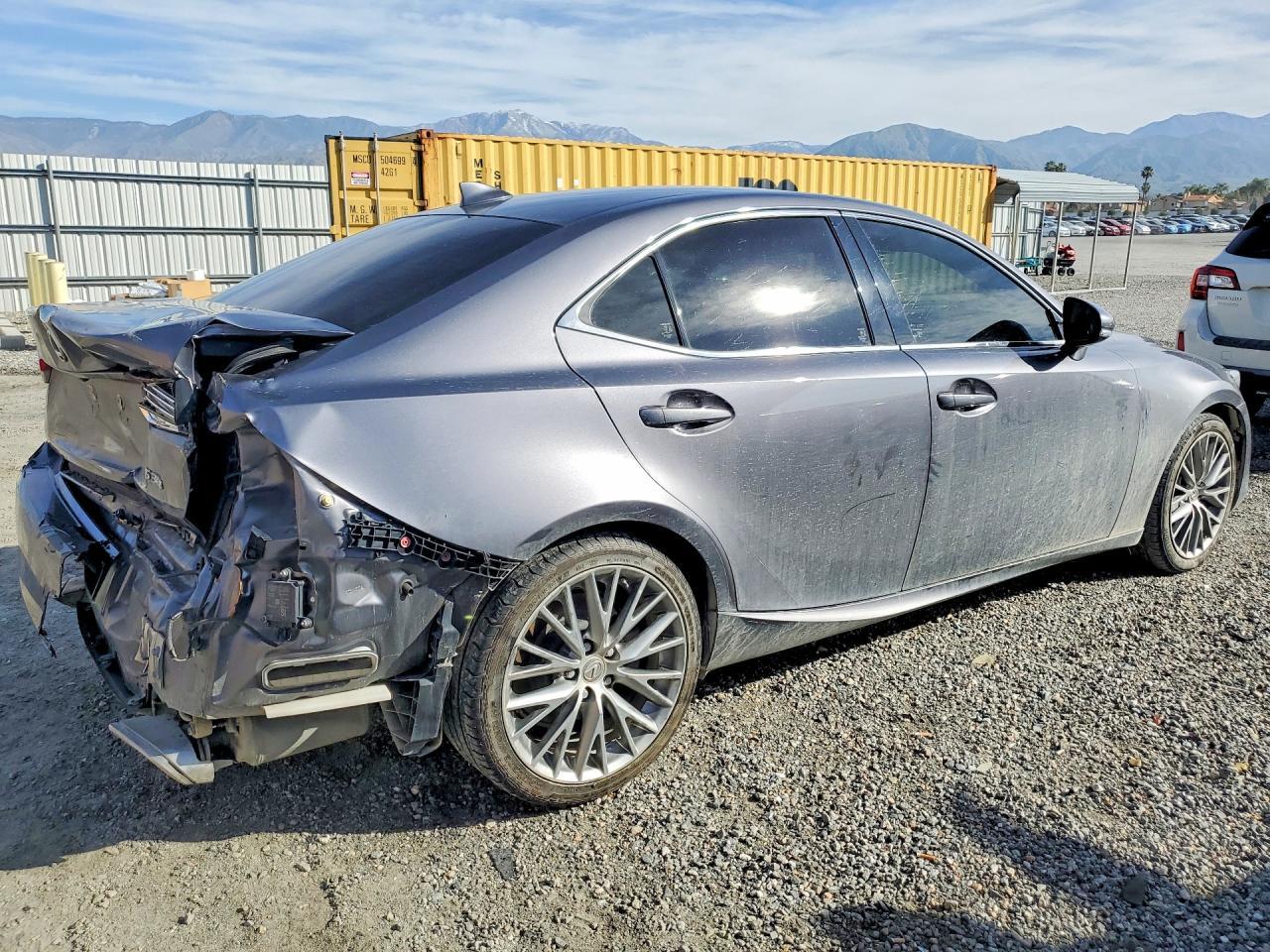 2018 Lexus Is 300 Base - Фото 3