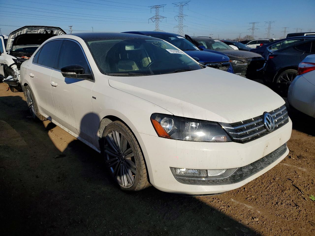 2015 Volkswagen Passat Se - Image 4