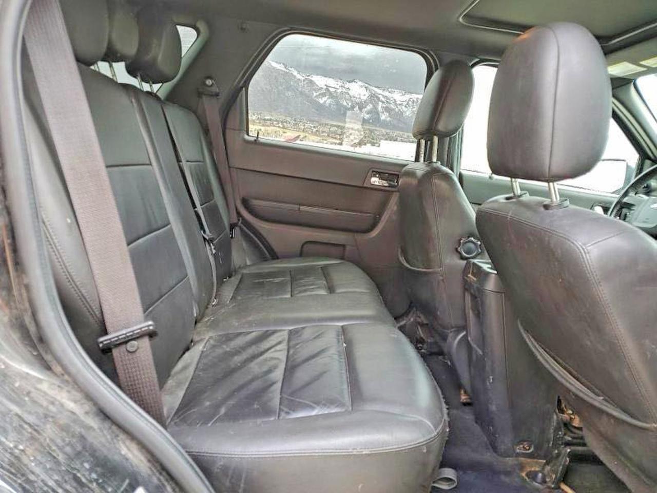 2011 Ford Escape Limited - Фото 6