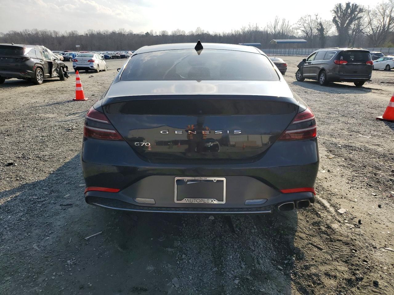 2023 Genesis G70 2.0T - Фото 6