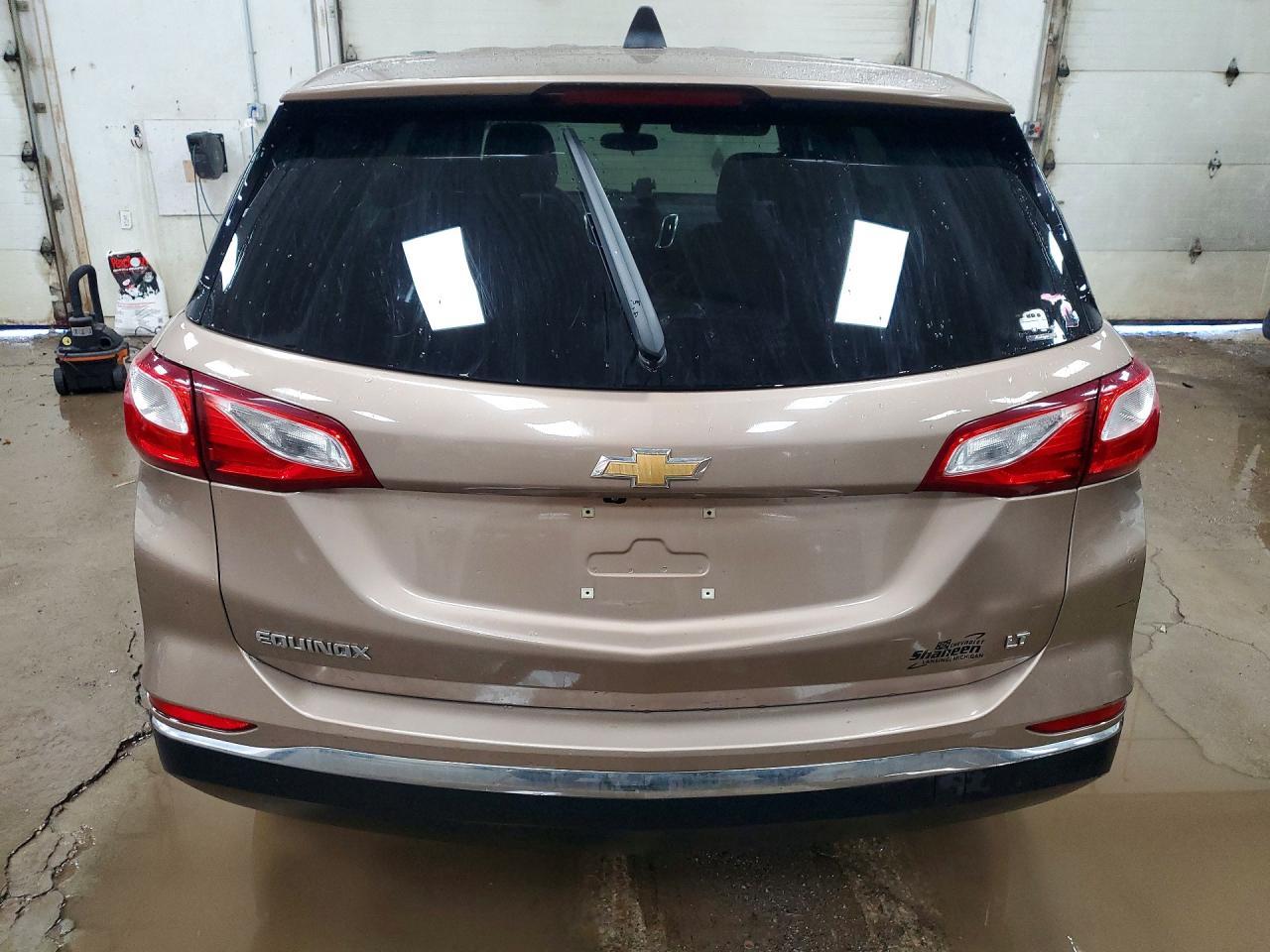 2018 Chevrolet Equinox Lt - Image 6