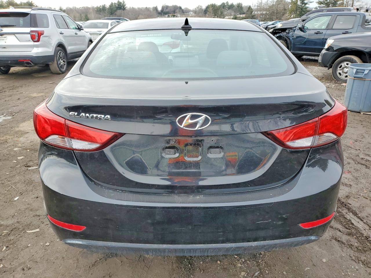 2015 Hyundai Elantra Se - Image 6