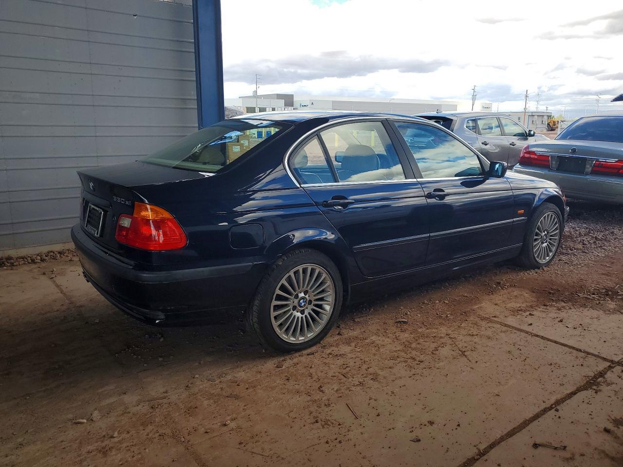 2001 BMW 330 I - Фото 3