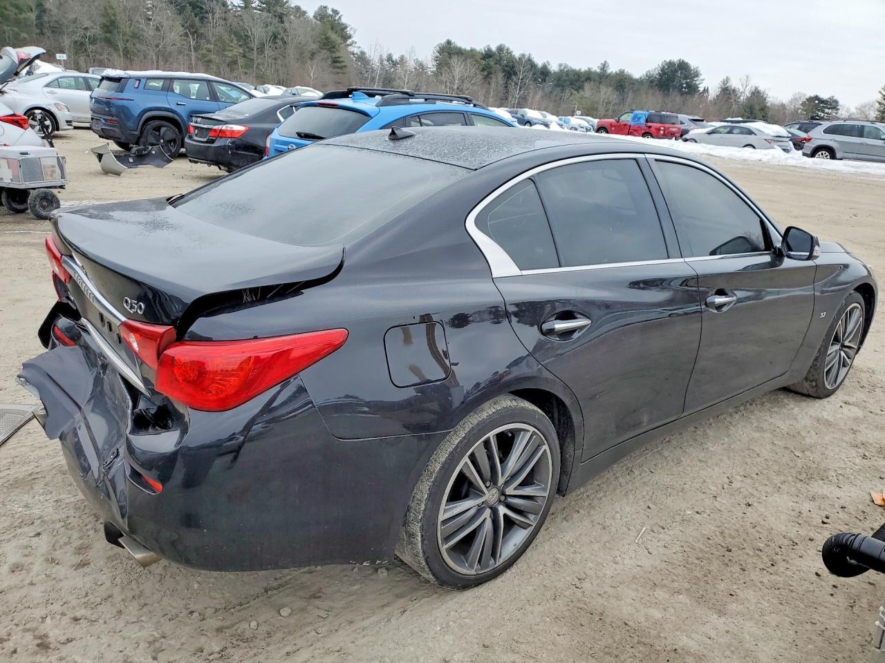 2015 Infiniti Q50 Base - Image 3