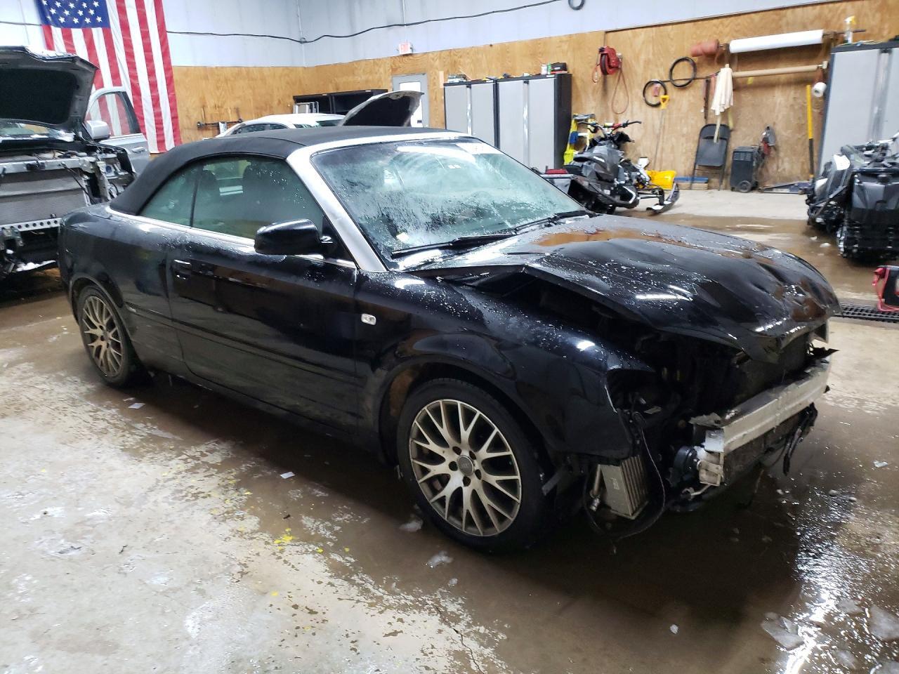 2009 Audi A4 2.0T Cabriolet - Фото 4