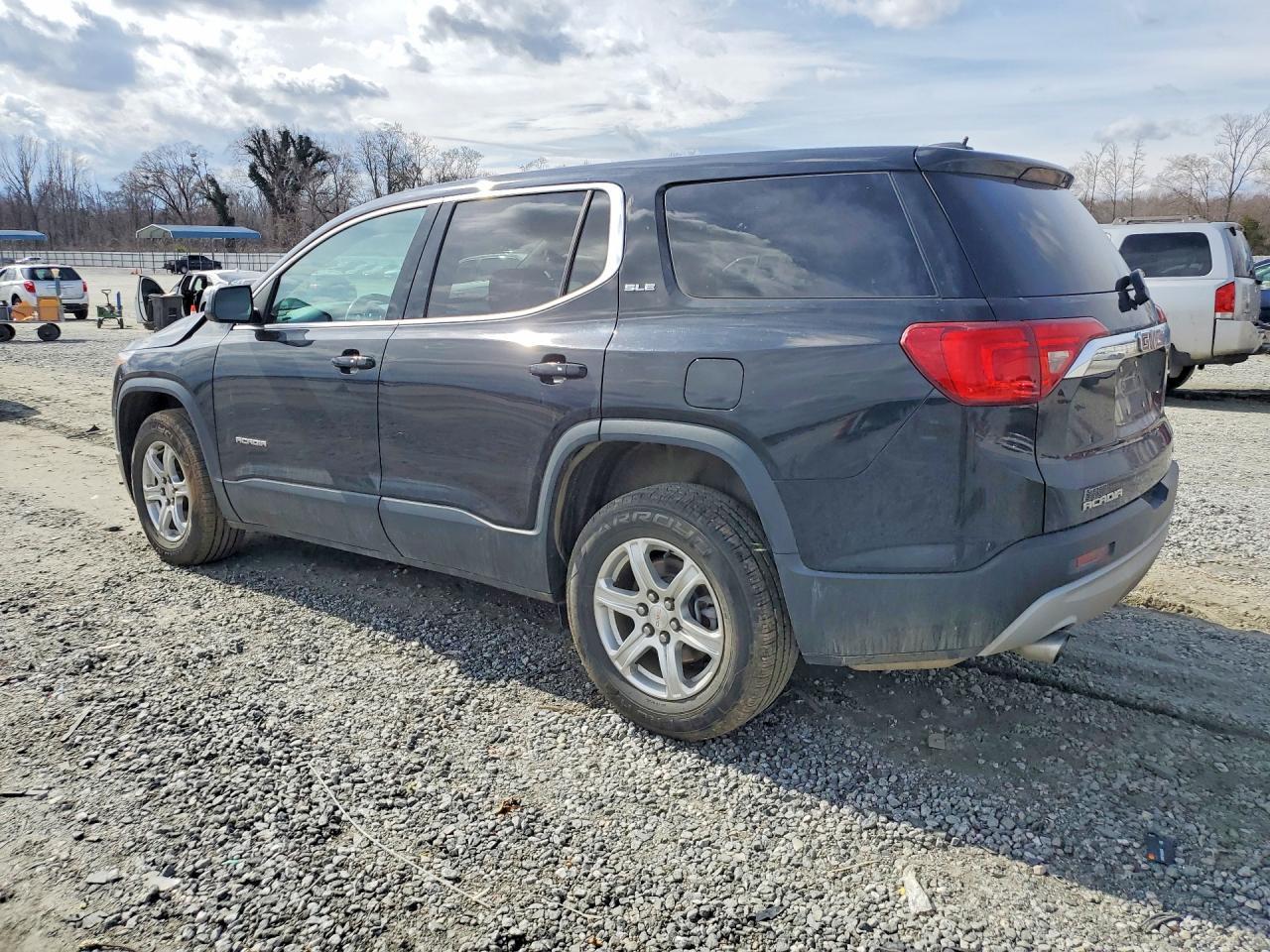 2019 GMC Acadia Sle - Фото 2