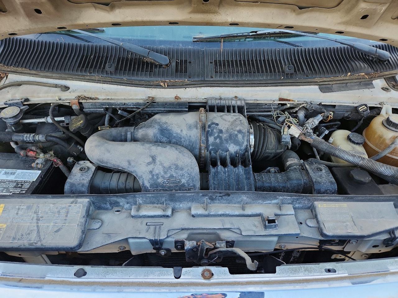 2009 Ford Econoline E350 Super Duty Cutaway Van - Image 7