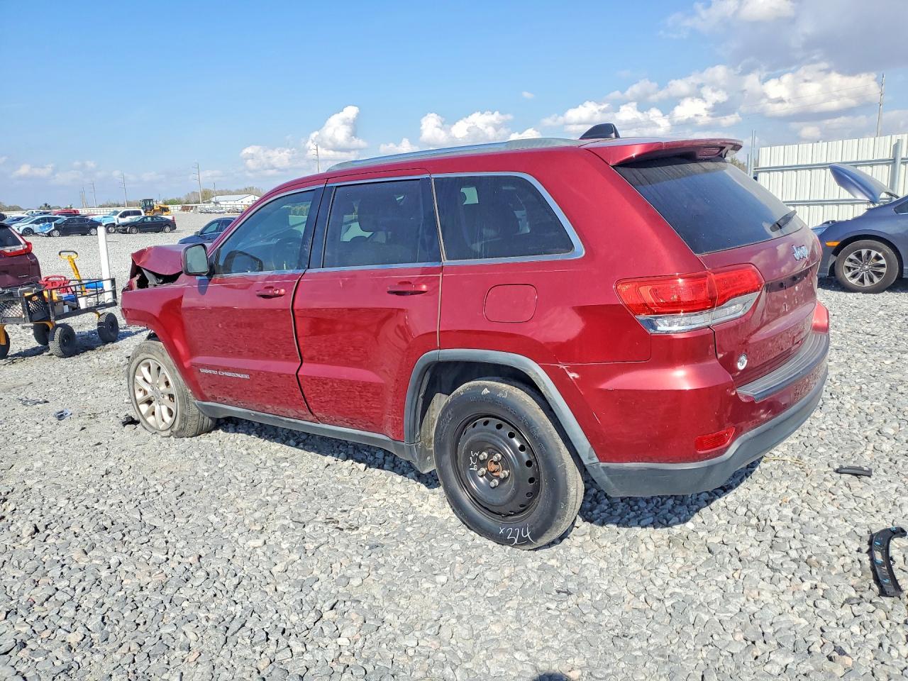2014 Jeep Grand Cherokee Laredo - Image 2