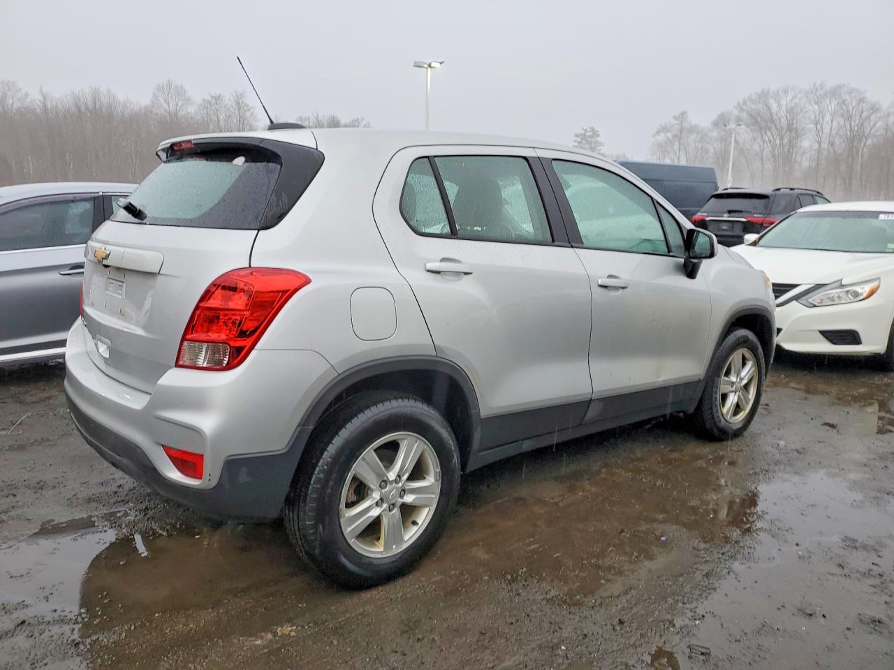 2018 Chevrolet Trax Ls - Фото 3