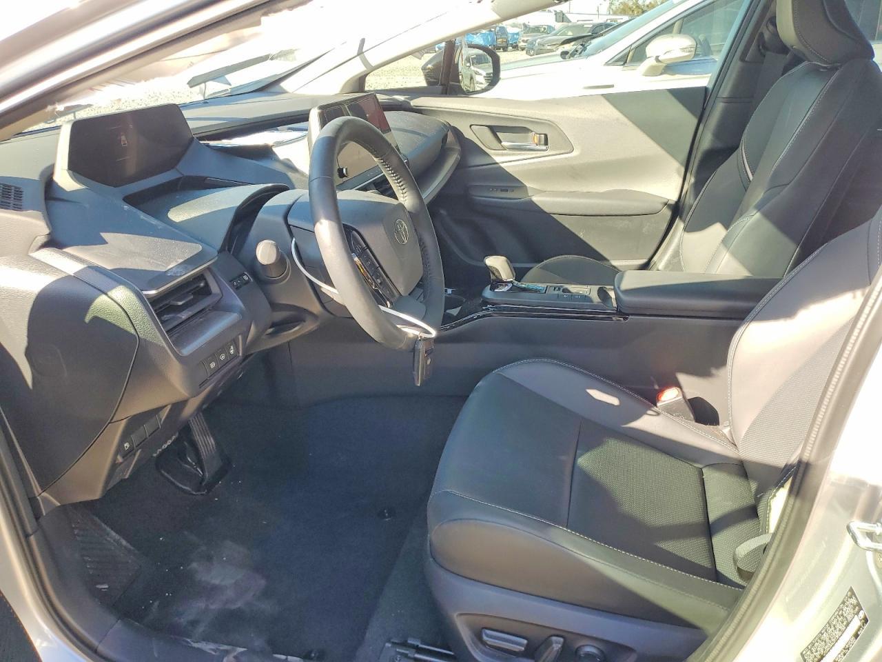 2026 Toyota Prius Xle - Image 7