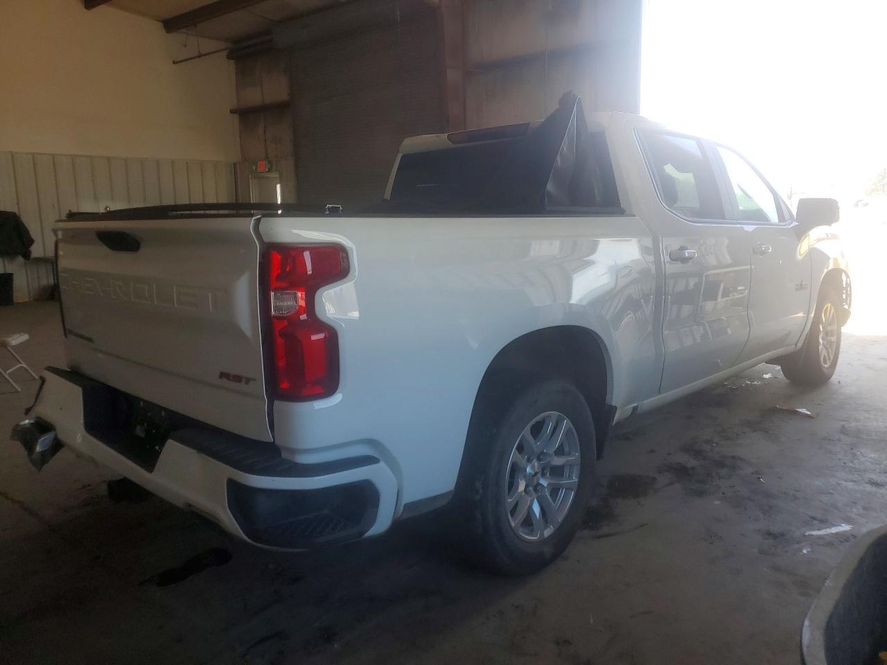 2020 Chevrolet Silverado K1500 Rst - Фото 3