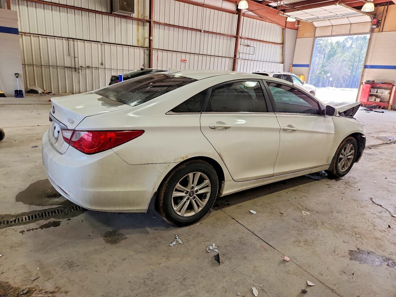 2013 Hyundai Sonata Gls - Фото 3