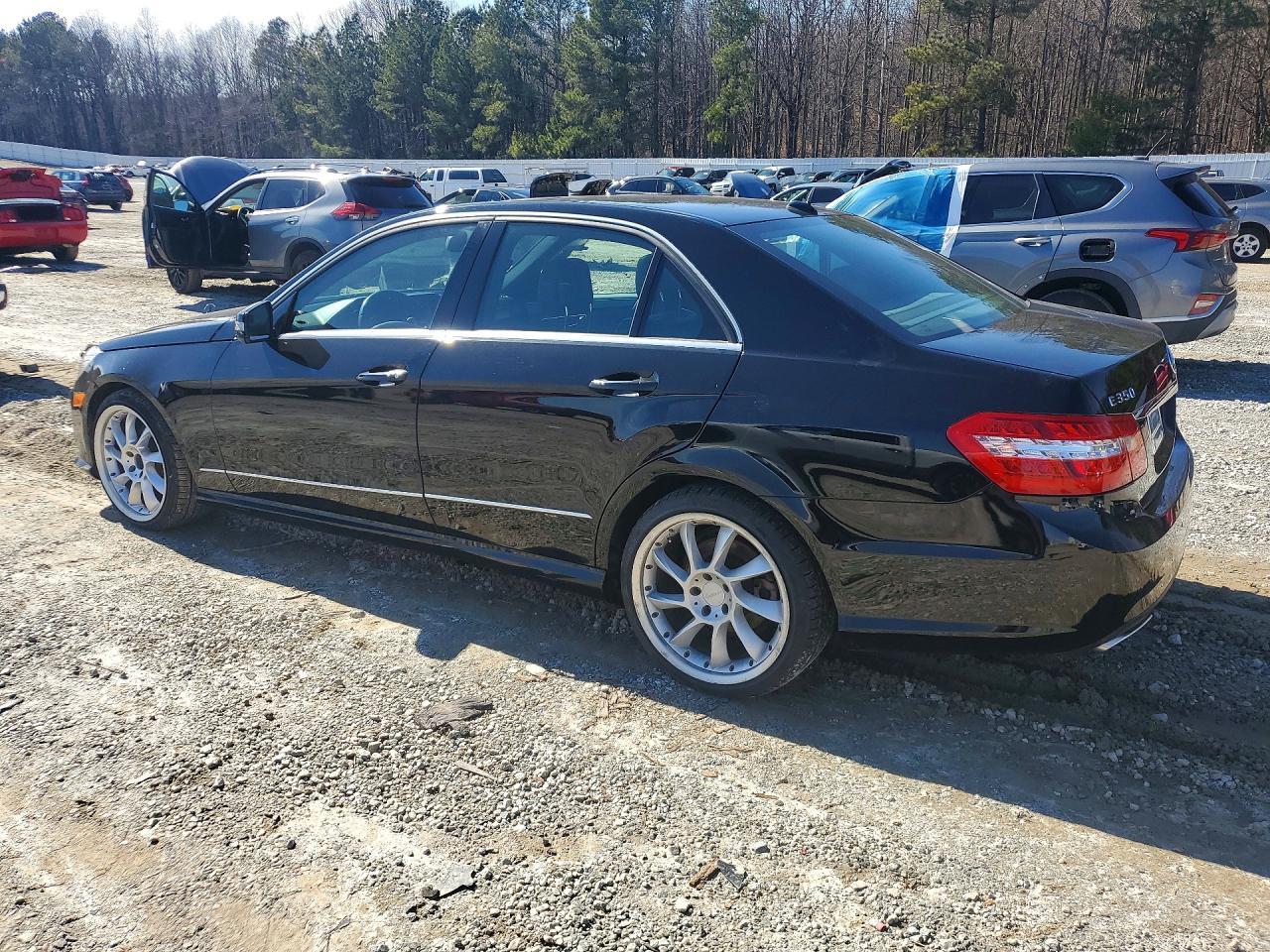 2010 Mercedes-Benz E 350 - Фото 2