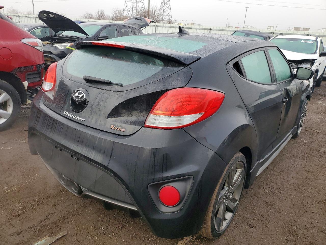 2015 Hyundai Veloster Turbo - Фото 3