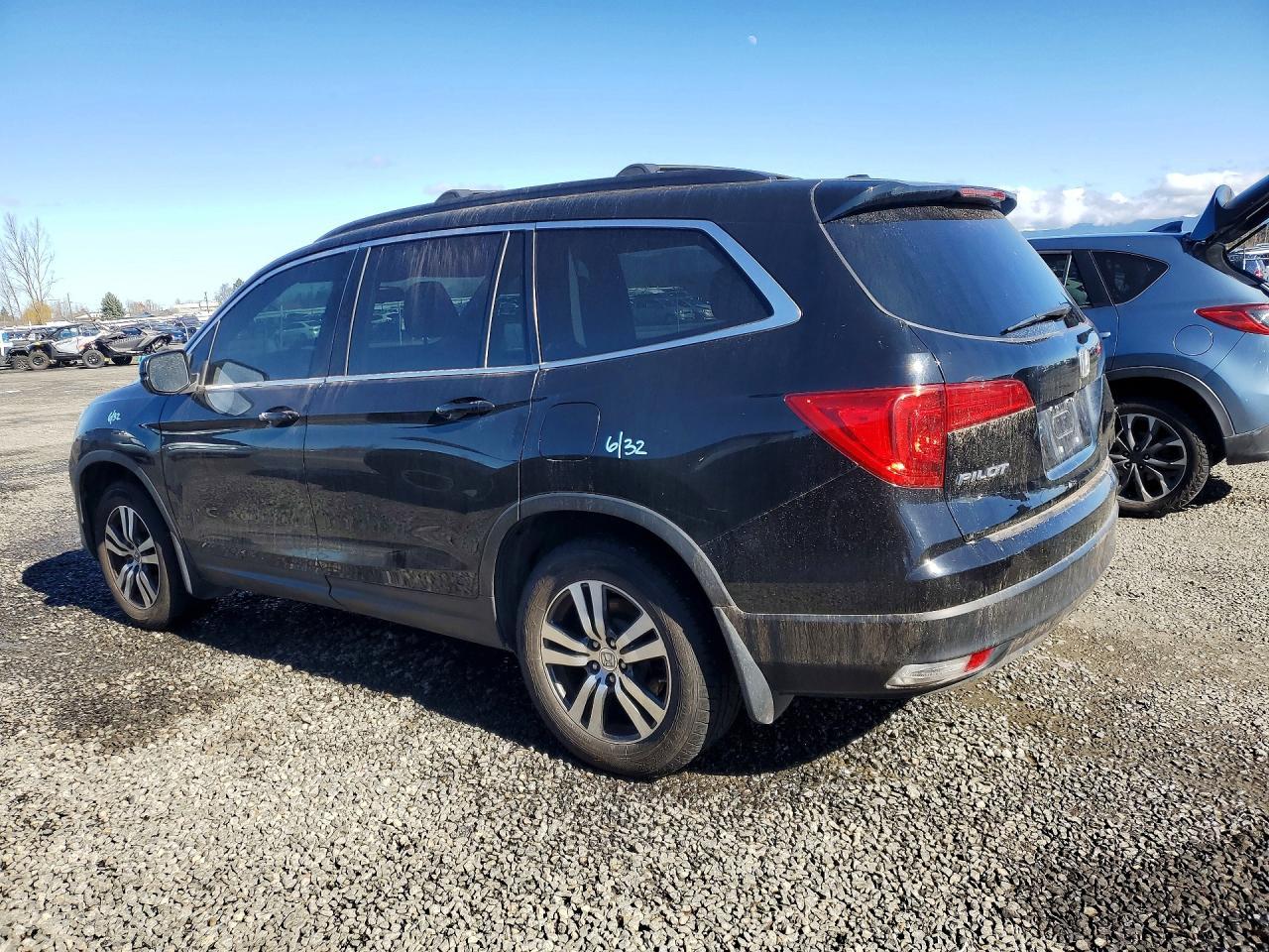 2016 Honda Pilot Exl - Image 2