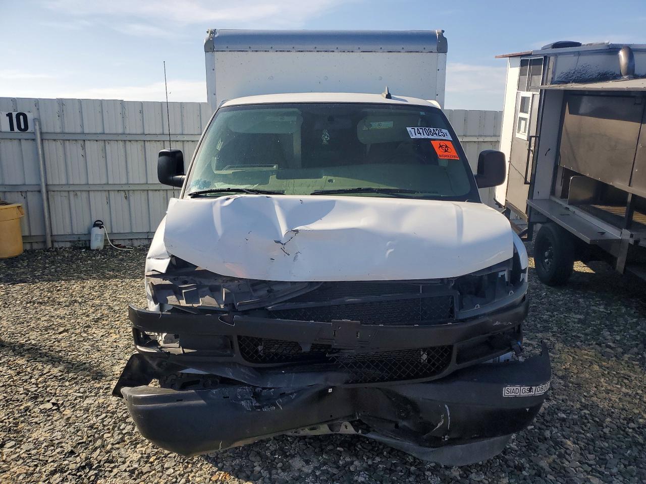 2019 Chevrolet Express Van 4.3L V6 Ffv Cutaway Van - Фото 5