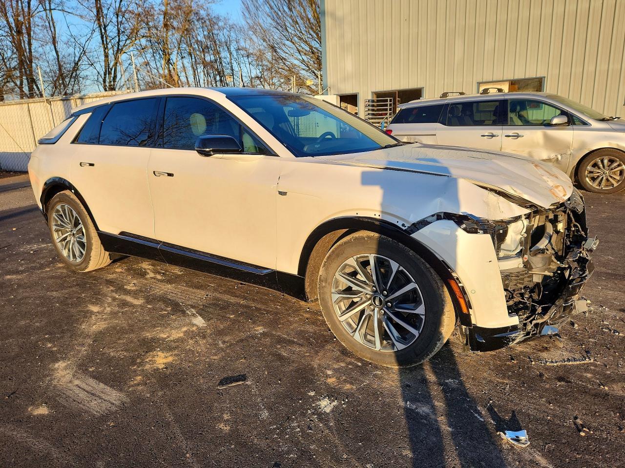 2024 Cadillac Lyriq Sport - Фото 4