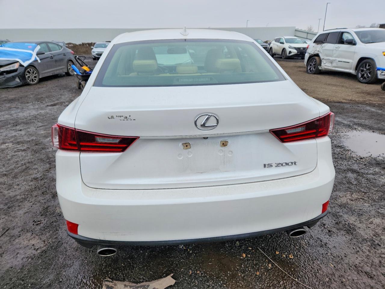 2016 Lexus Is 200T - Фото 7