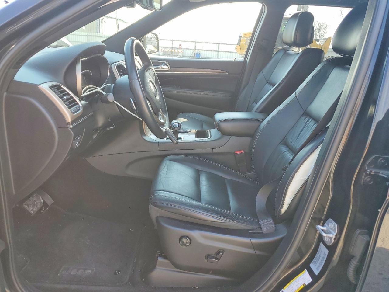 2015 Jeep Grand Cherokee Limited - Image 7