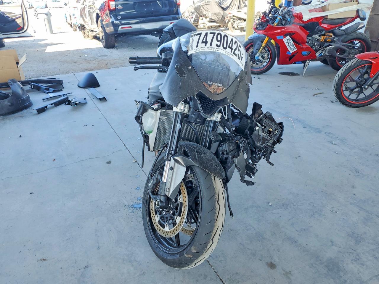 2026 Kawasaki Zx636 K - Фото 2