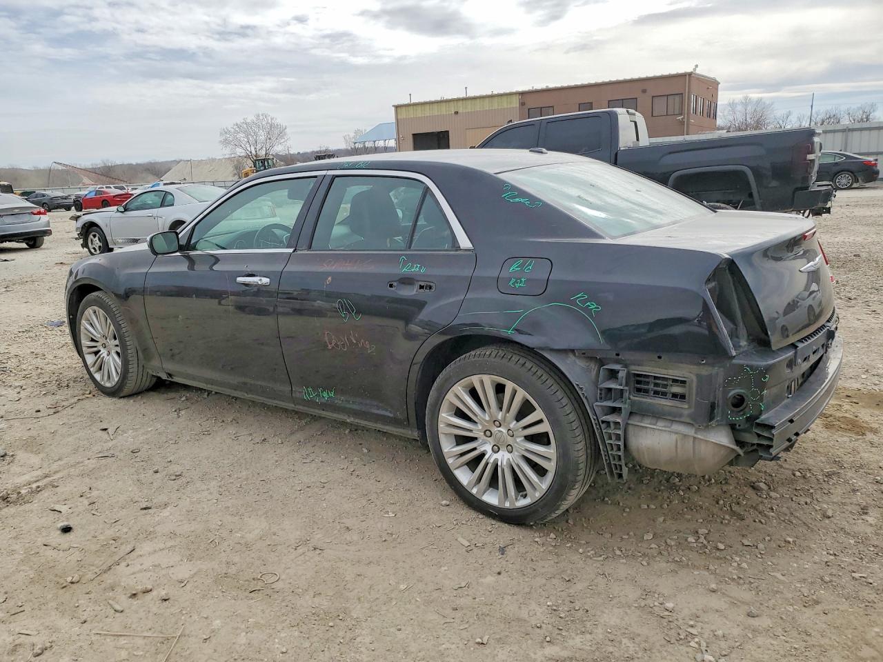 2011 Chrysler 300 Limited - Image 2