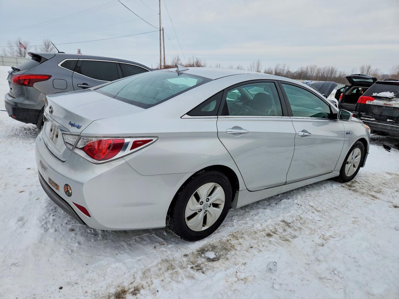 2015 Hyundai Sonata Hybrid - Фото 3