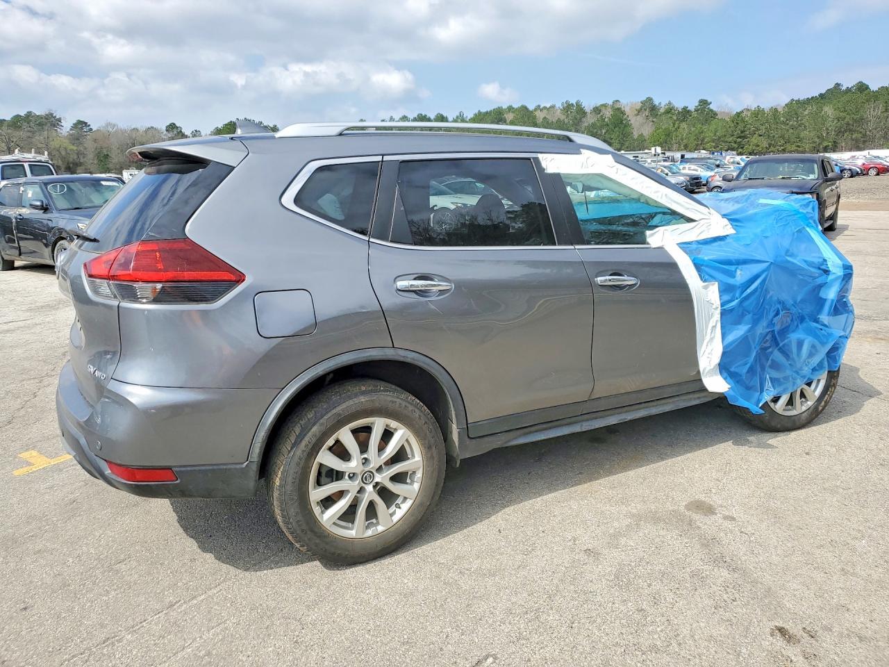2020 Nissan Rogue S - Фото 3
