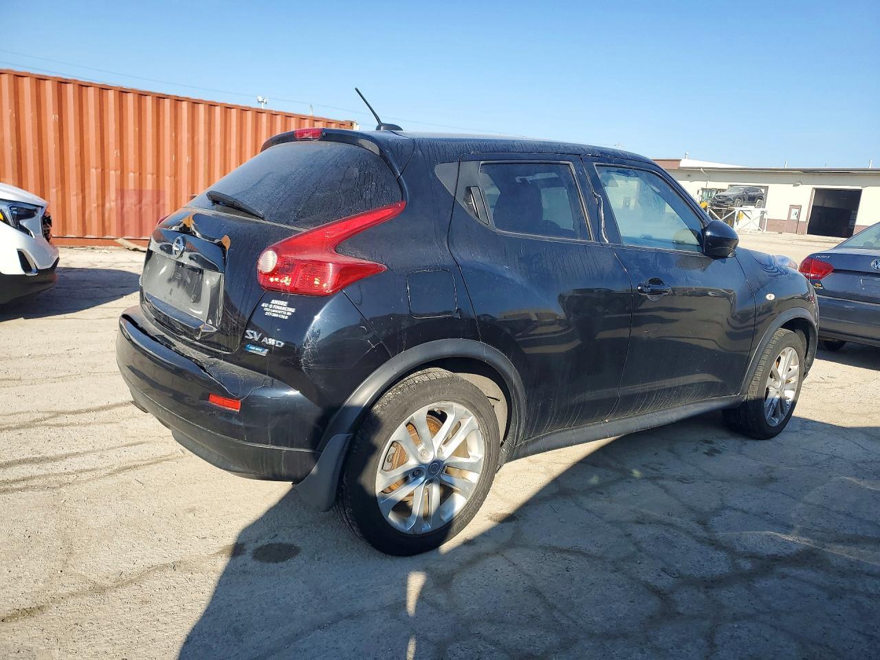 2012 Nissan Juke S - Image 3