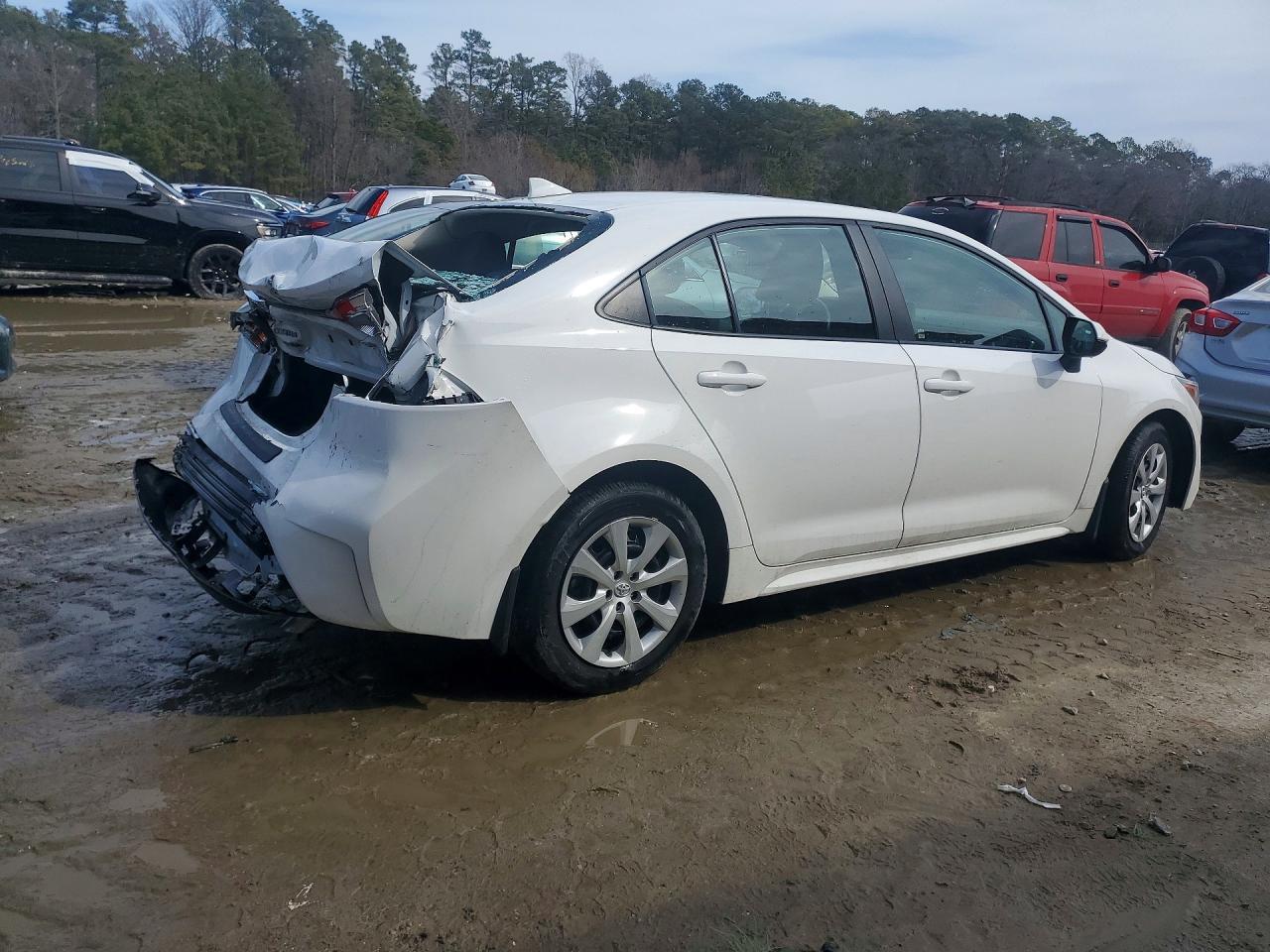 2024 Toyota Corolla Le - Фото 3